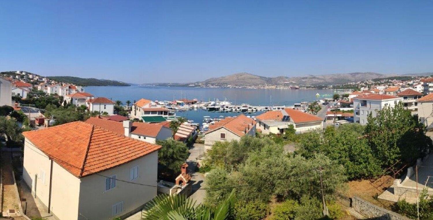 Biserka - 50 M From Apartment