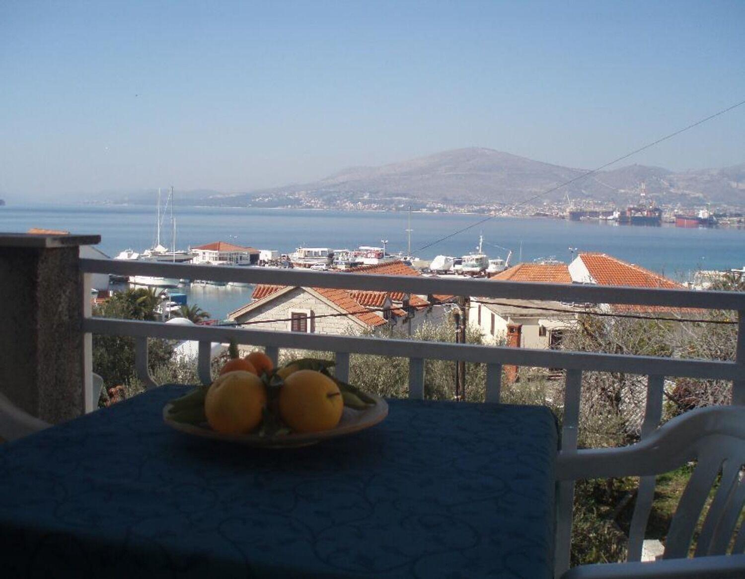 Biserka - 50 M From Apartment *