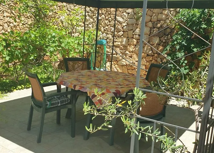 Apartments Biserka - 50 M From Beach